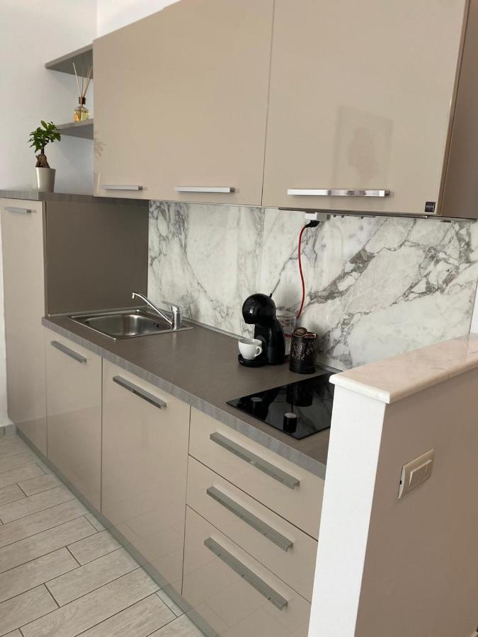 De Silva Studio Adia 4 Mamaia Esterno foto